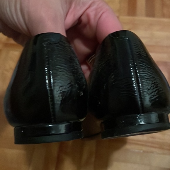 Gucci Black Flats with Silver Buckle - Picture 9 of 14